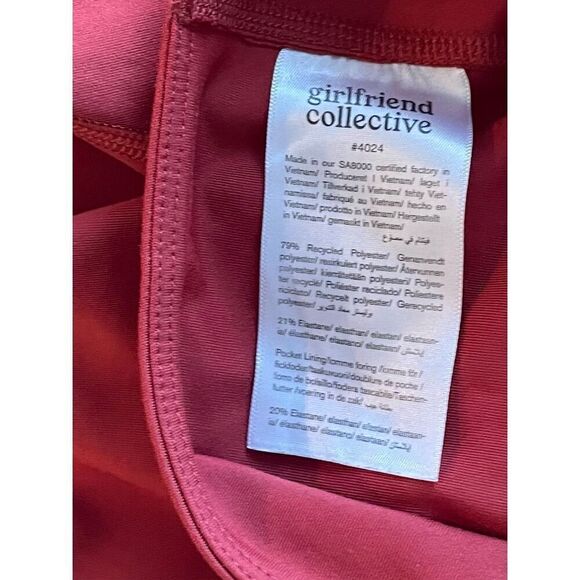 Girlfriend Collective High Rise Pocket Legging - Picture 5 of 5